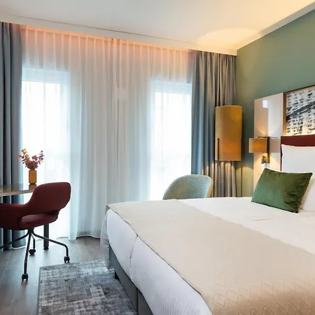Leonardo Hotel