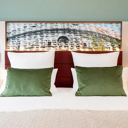 Leonardo 4* Augsburg