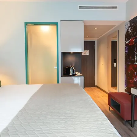 Leonardo Hotel