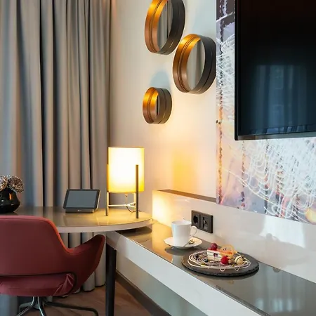 Leonardo Hotel 4*