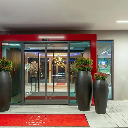 Leonardo Otel