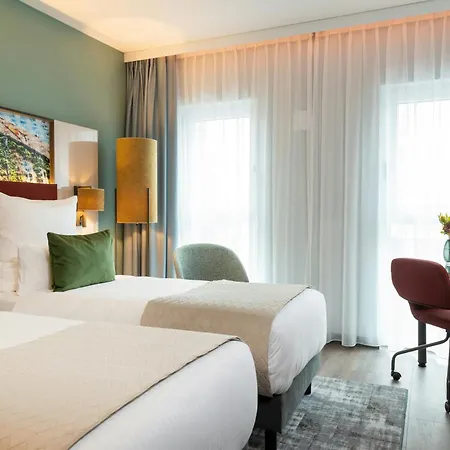 Leonardo Hotel