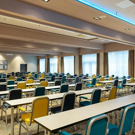 Leonardo Otel 4*