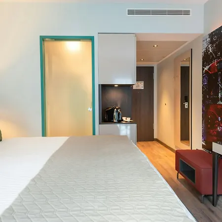 Hotel Leonardo