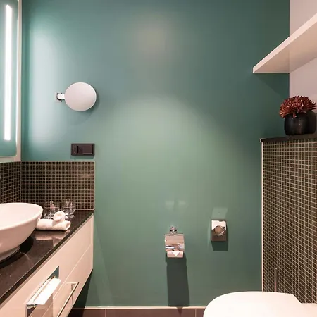 Leonardo 4* Augsburg