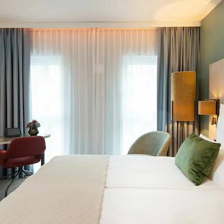 Hotel Leonardo