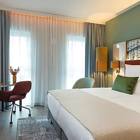 Leonardo Hotel