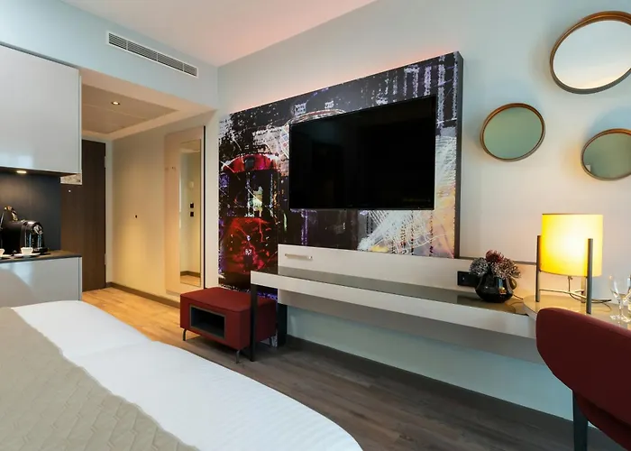 ホテル Leonardo 4*